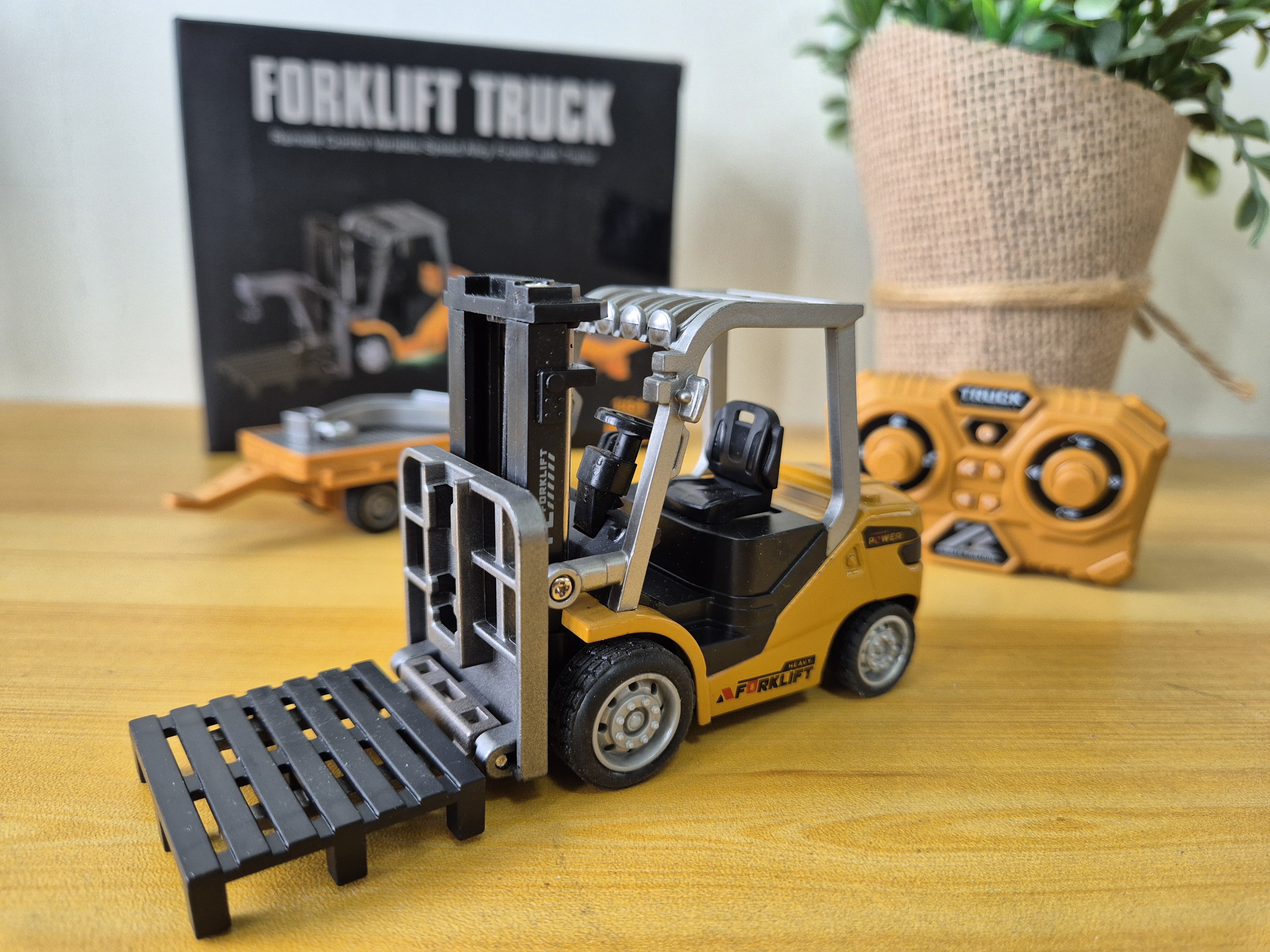 RC Forklift Truck 1:64 Alloy Remote Control + Trailer Pallet Mini