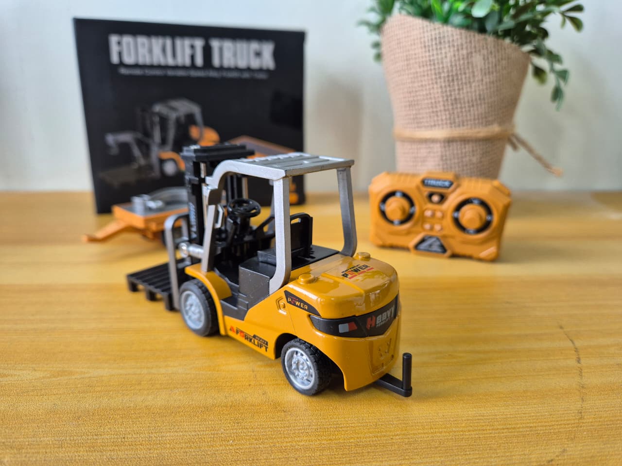 RC Forklift Truck 1:64 Alloy Remote Control + Trailer Pallet Mini - Foto 5