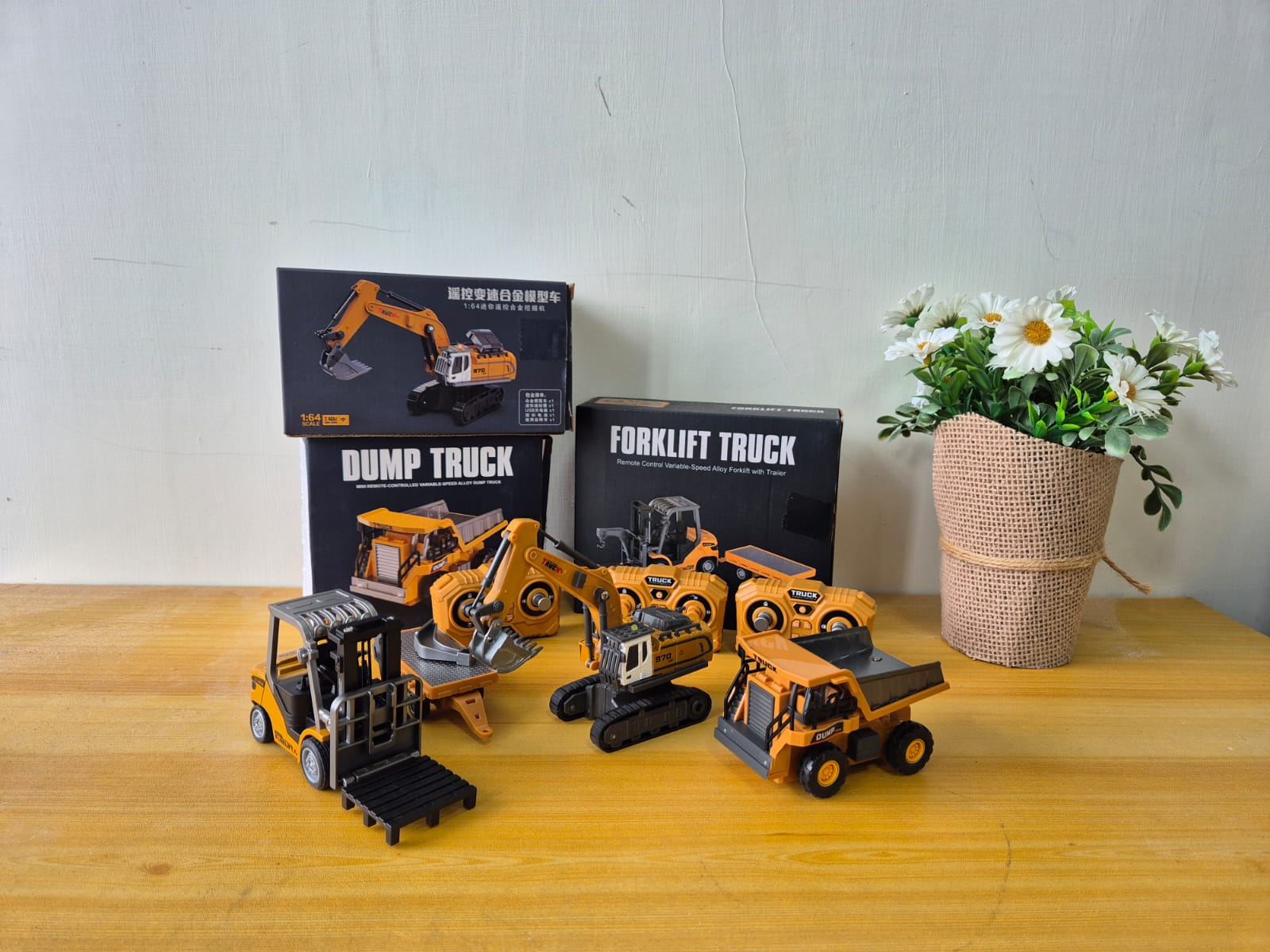 RC Excavator 11 Channel 1:64 Alloy Remote Control Excavator Mini - Foto 10