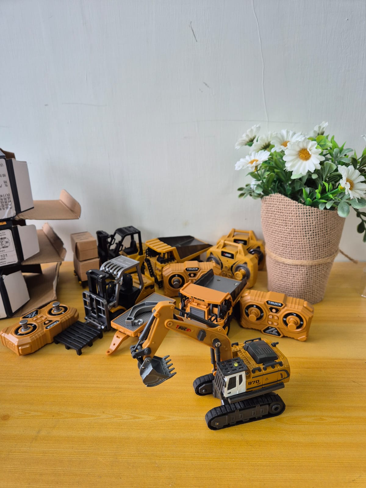 RC Excavator 11 Channel 1:64 Alloy Remote Control Excavator Mini - Foto 11