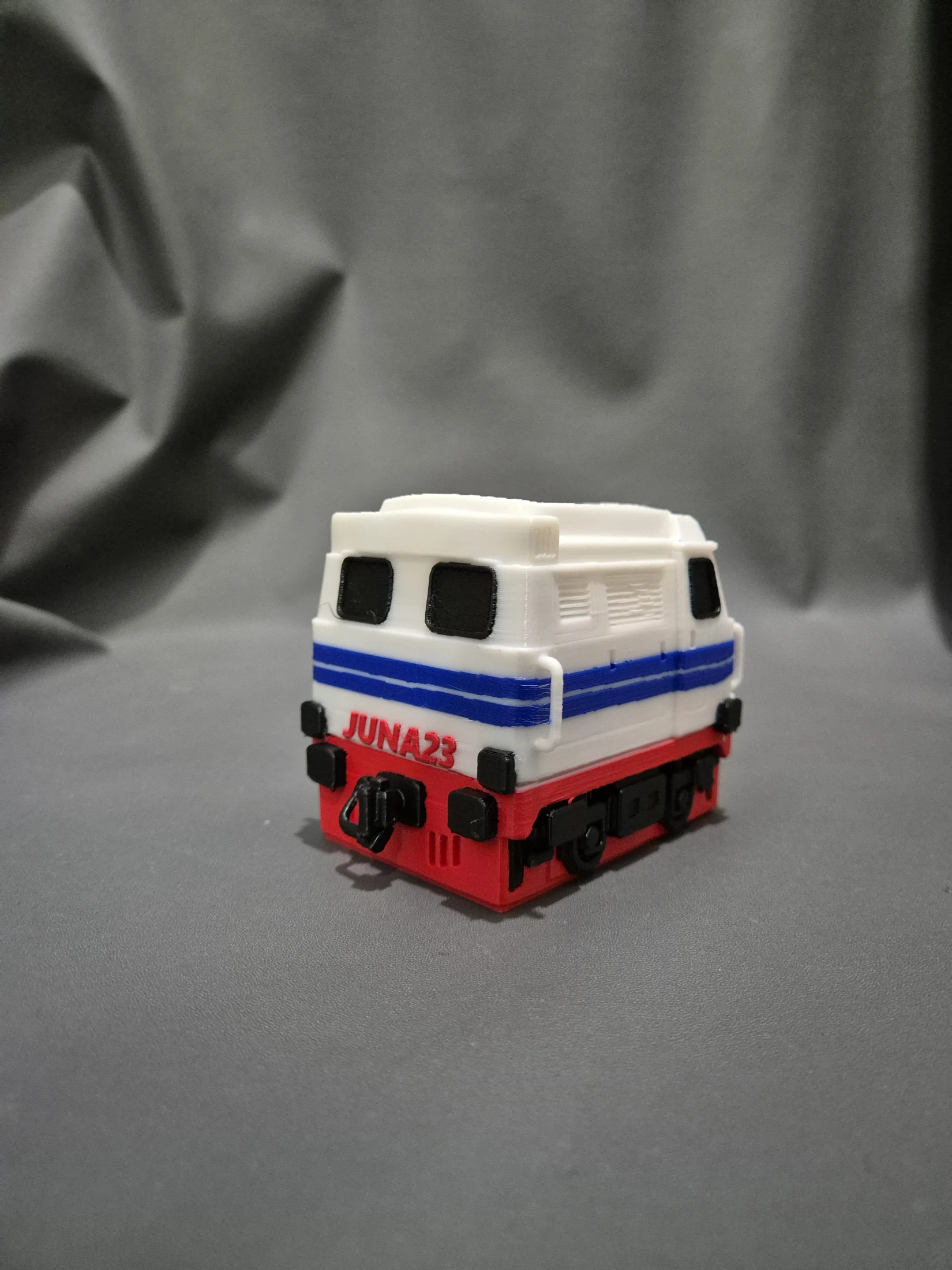 Tempat Pensil Model Lokomotif Kereta Api - Foto 5